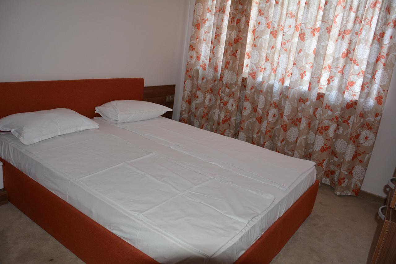 Vip Club Dolphin Coast Aparthotel Napospart Kültér fotó