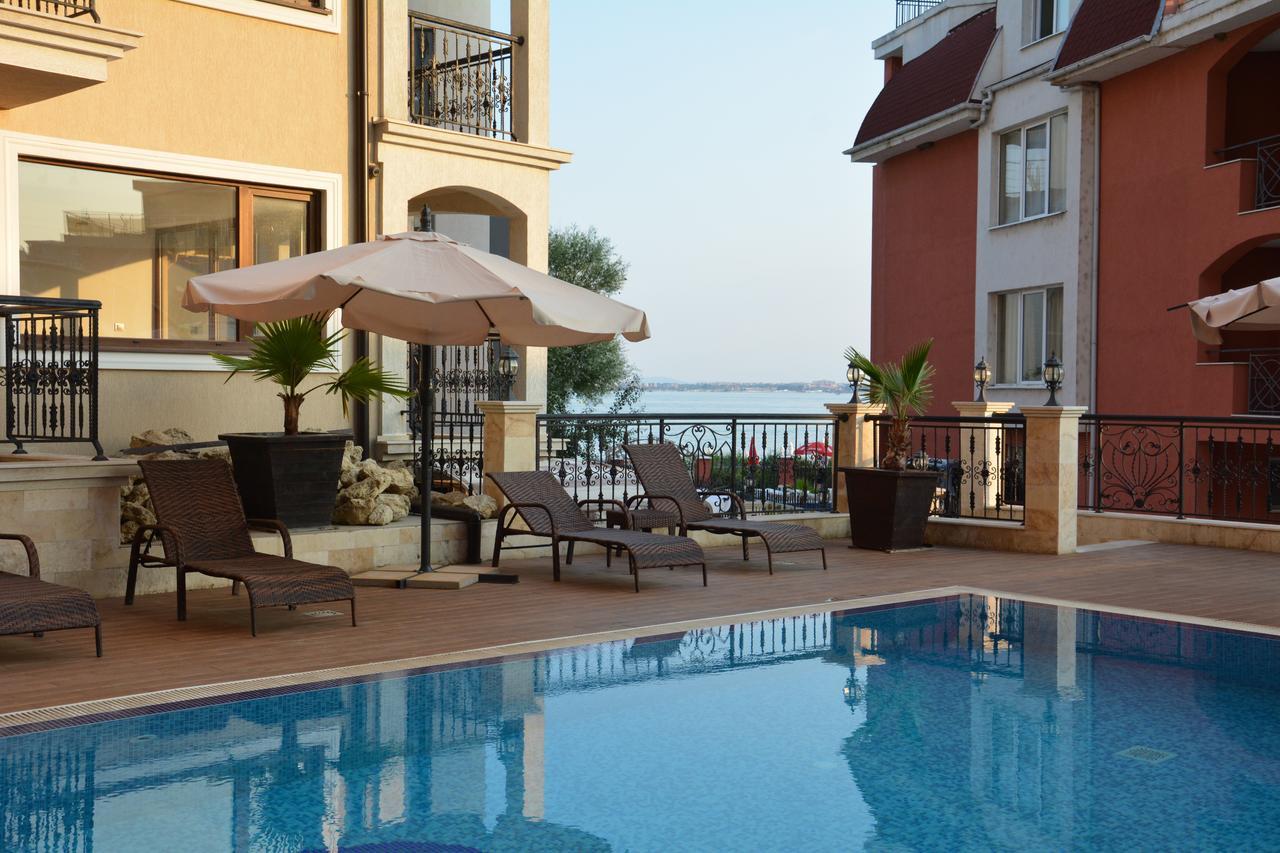 Vip Club Dolphin Coast Aparthotel Napospart Kültér fotó